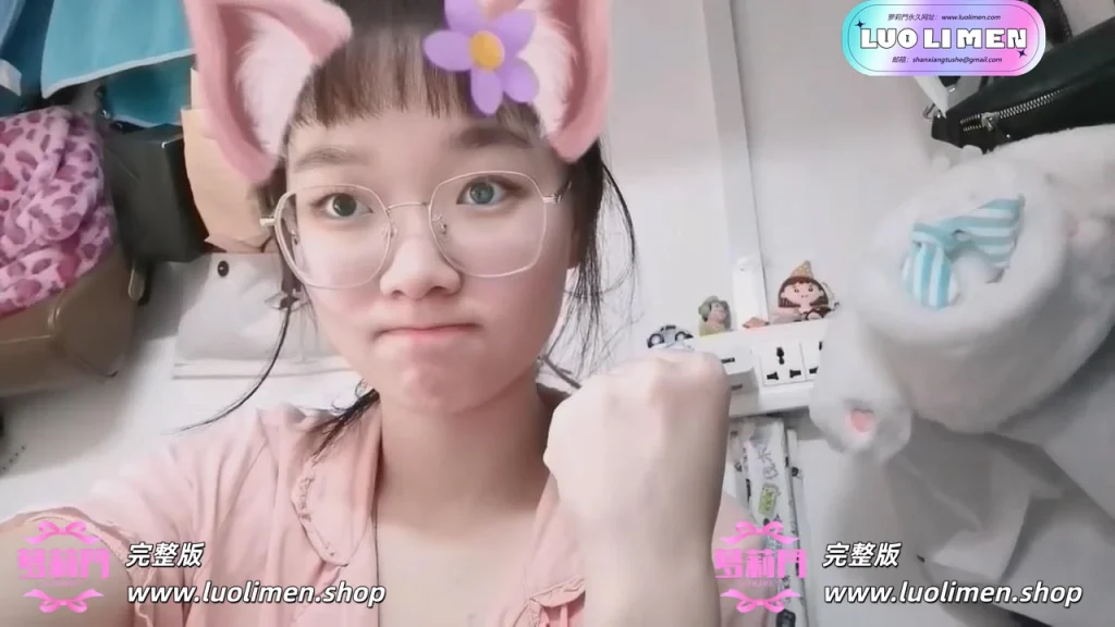 图片[8]-江苏大二眼镜妹 文静好学生模样 露脸性爱非常疯狂-反差网